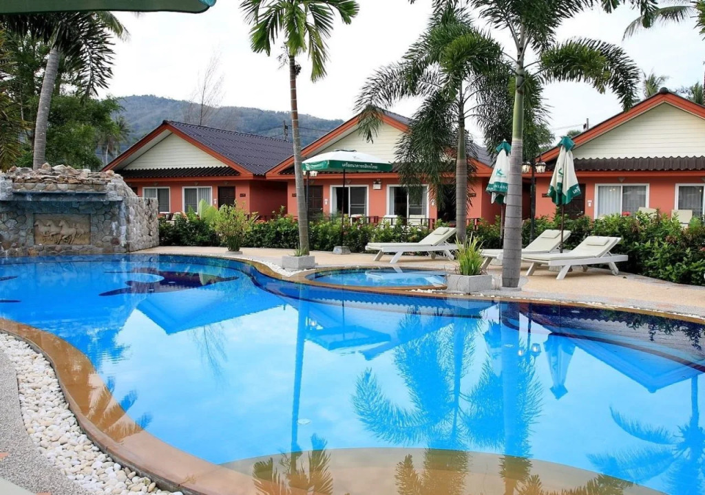 Andaman Seaside Resort Bangtao Beach