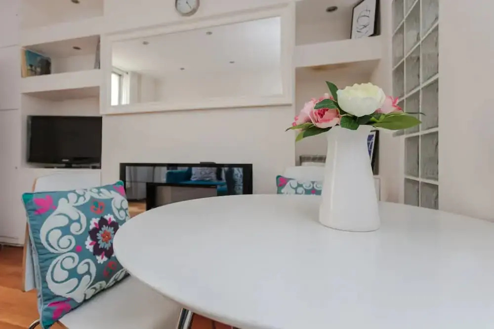 Central 1 Bedroom Flat Near Buckingham Palace