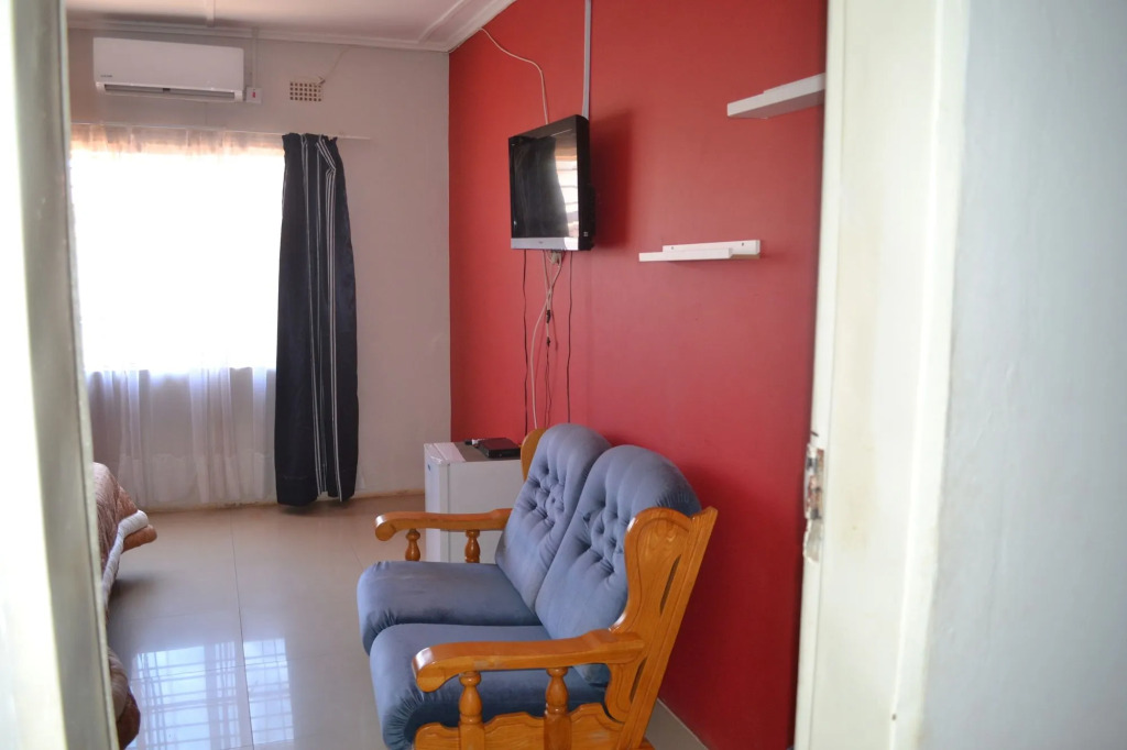 Honeybed Lodge