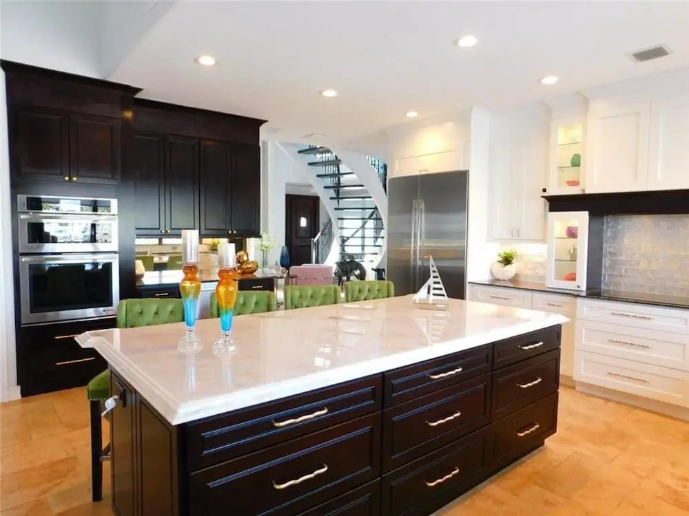 5 Bedroom Luxe Villa on Deep Water Intracoastal
