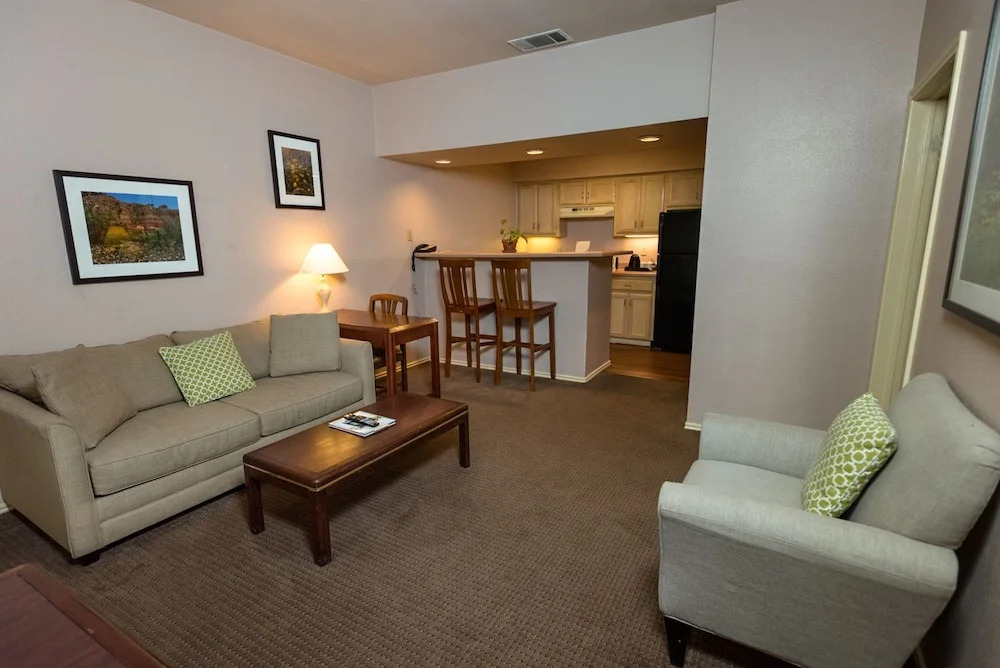 Habitat Suites