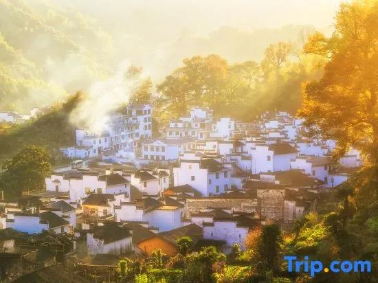 Wuyuan Hetian Xiangsu (Huangling Scenic Area)