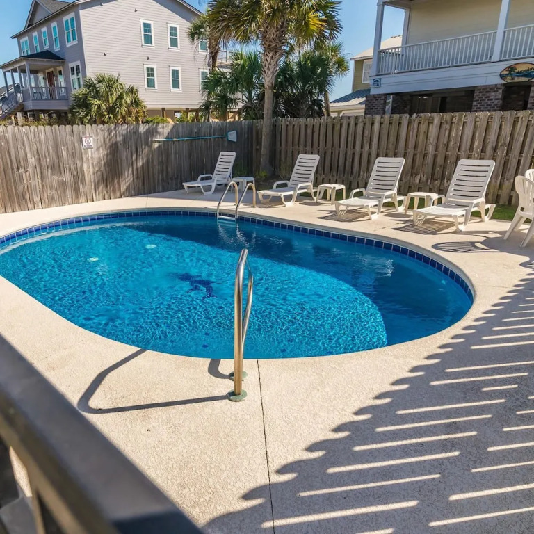 Rise N Shine Private - 6 Br Home