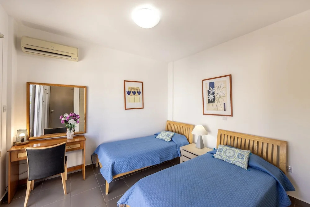 Lenias Sea View Villa