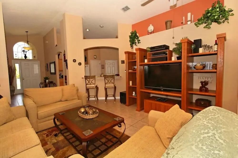 Troon Circle Villa Highlands Reserve