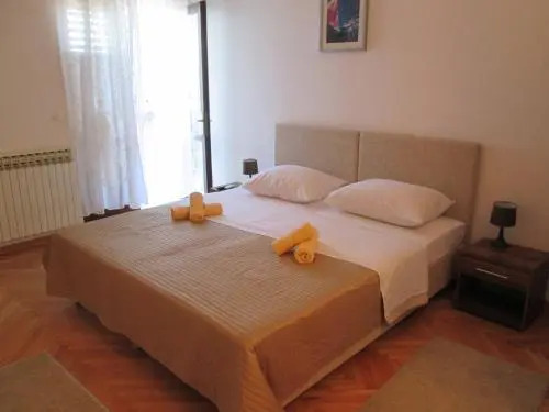 Apartments & Rooms Baltazar