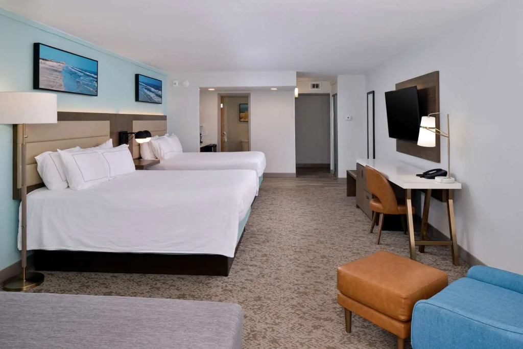 DoubleTree by Hilton Corpus Christi Beachfront
