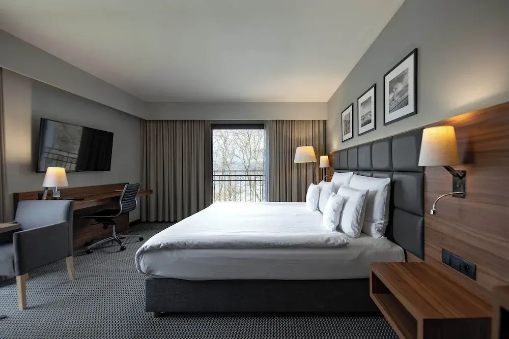 Heron Live Hotel Marina & SPA