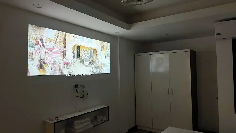 Era Apartment Ha Yen Quyet