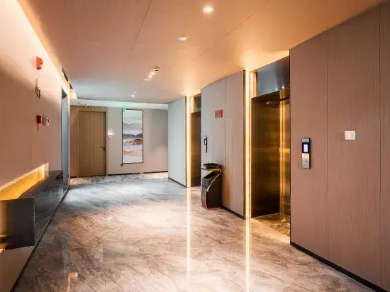 High Victory Hotel  (Nanjing Zhongshanling Muxuyuan  Garden  street shops)