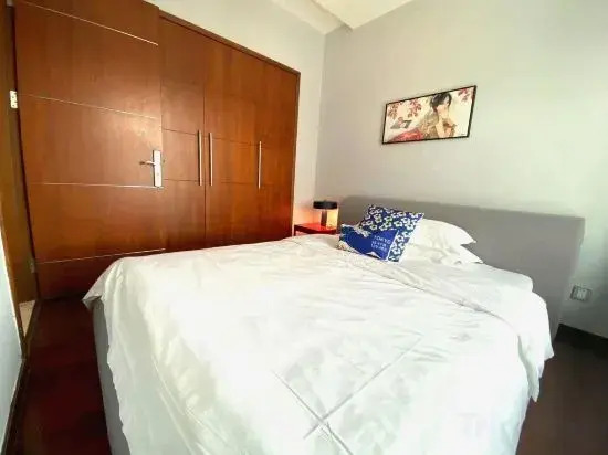 Huobao E-sports Hotel Apartment (Jiuzhou Avenue)