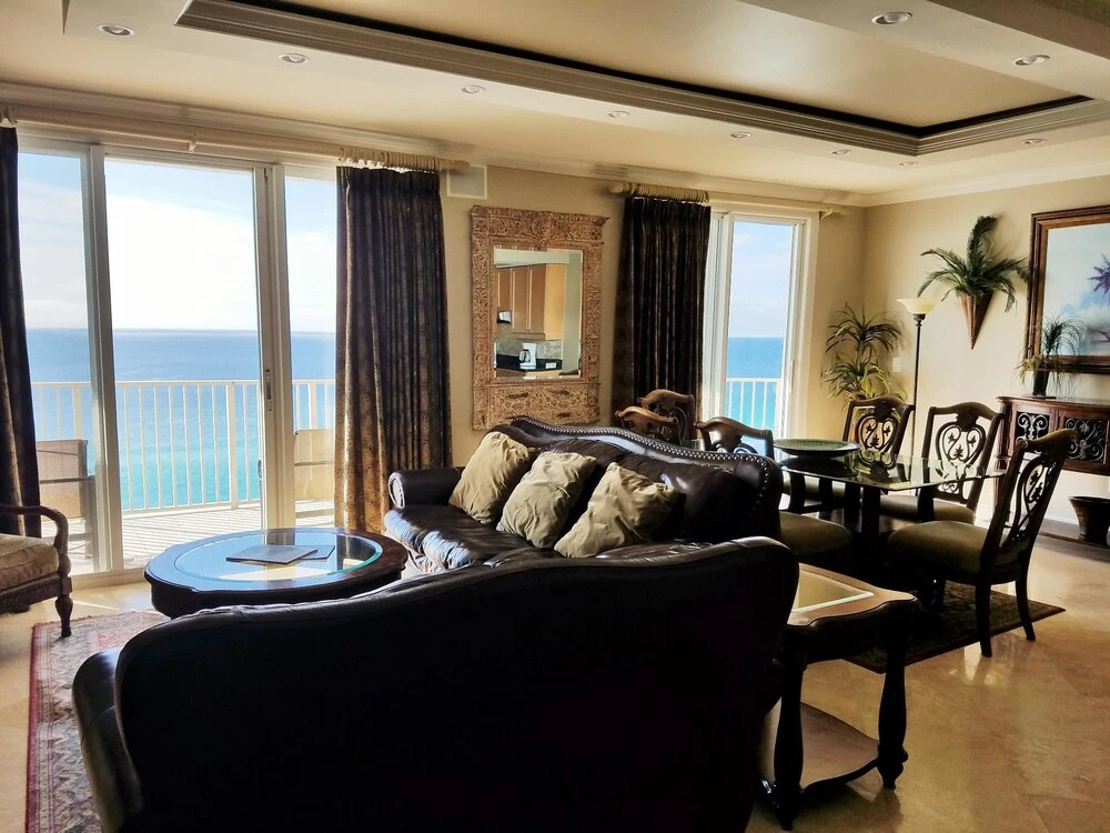 Majestic Sun Condos by Crystal Waters