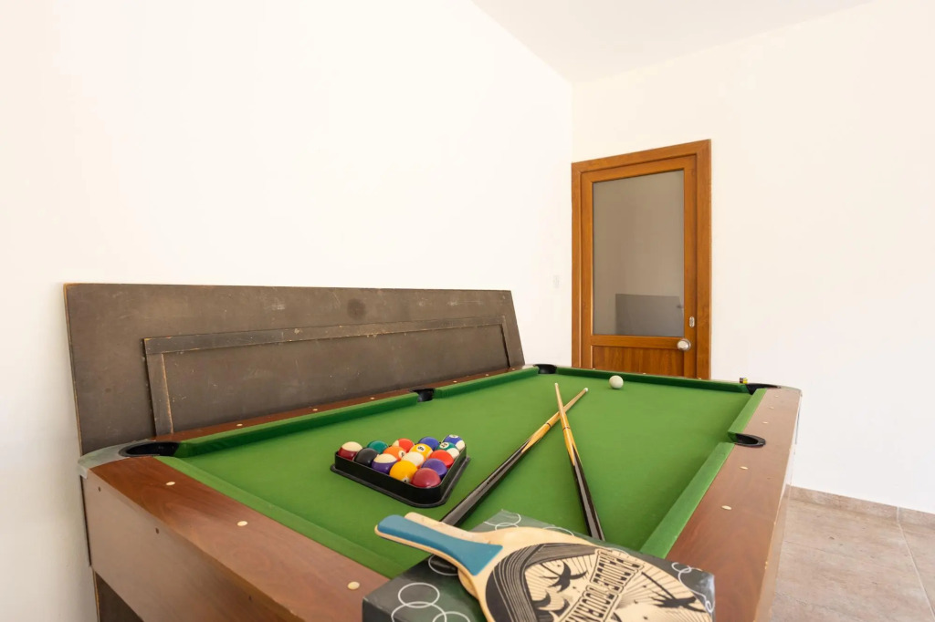 Villa Tsikkos Tessera