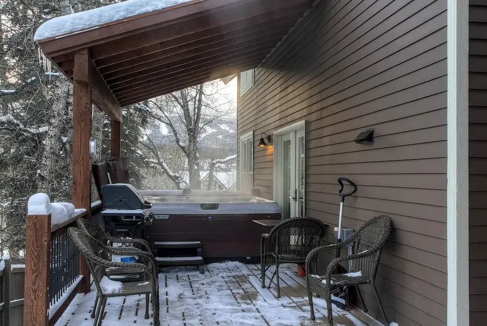 Raven's Call Chalet