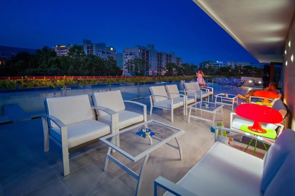 Mercury Hotel- All Inclusive