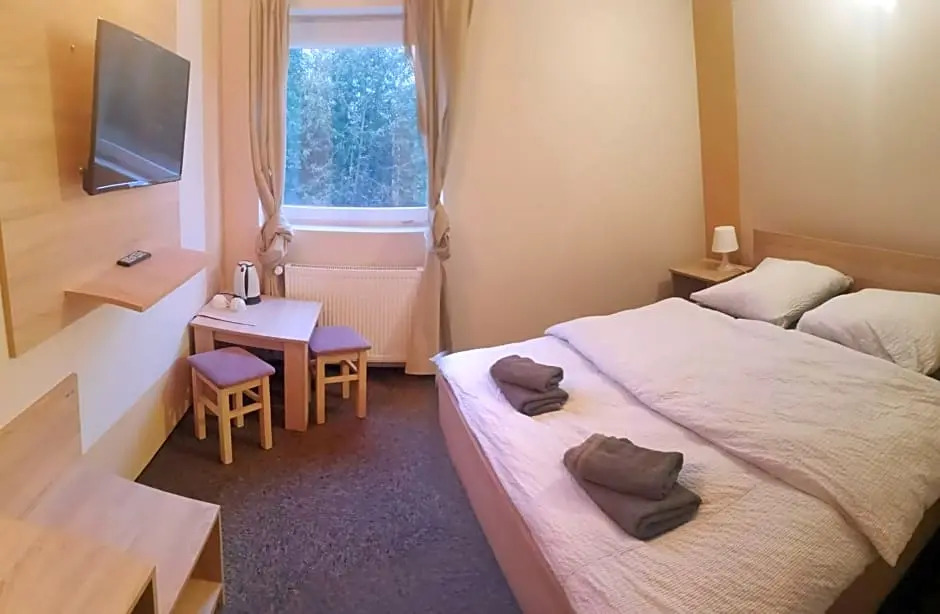Hotel Holidays