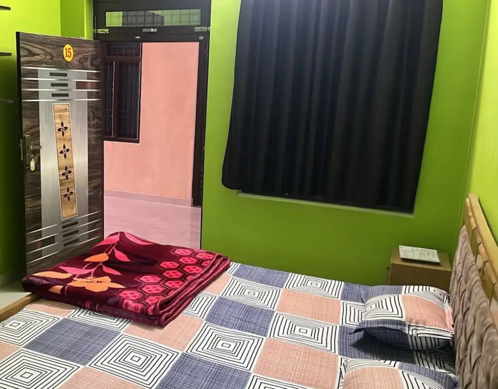 Shree Raj Homestay AC Room