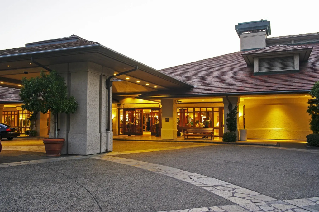 Inn at Spanish Bay