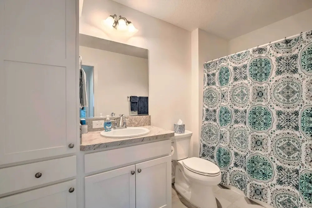 Open-concept Wildwood Home w/ Lanai & Yard!