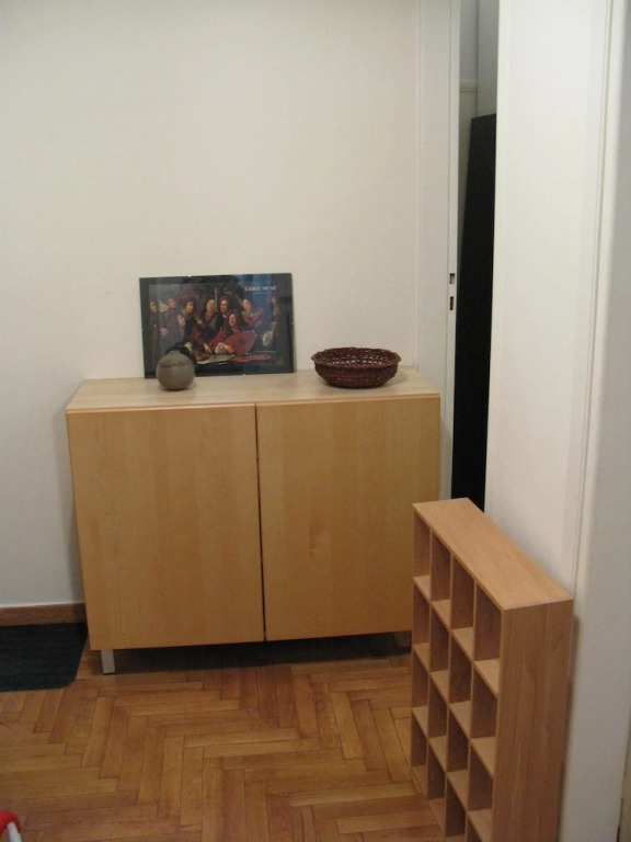 Quiet Apartment Ideal for 2 Near Center