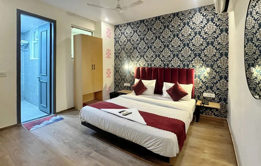Nidra Hotel