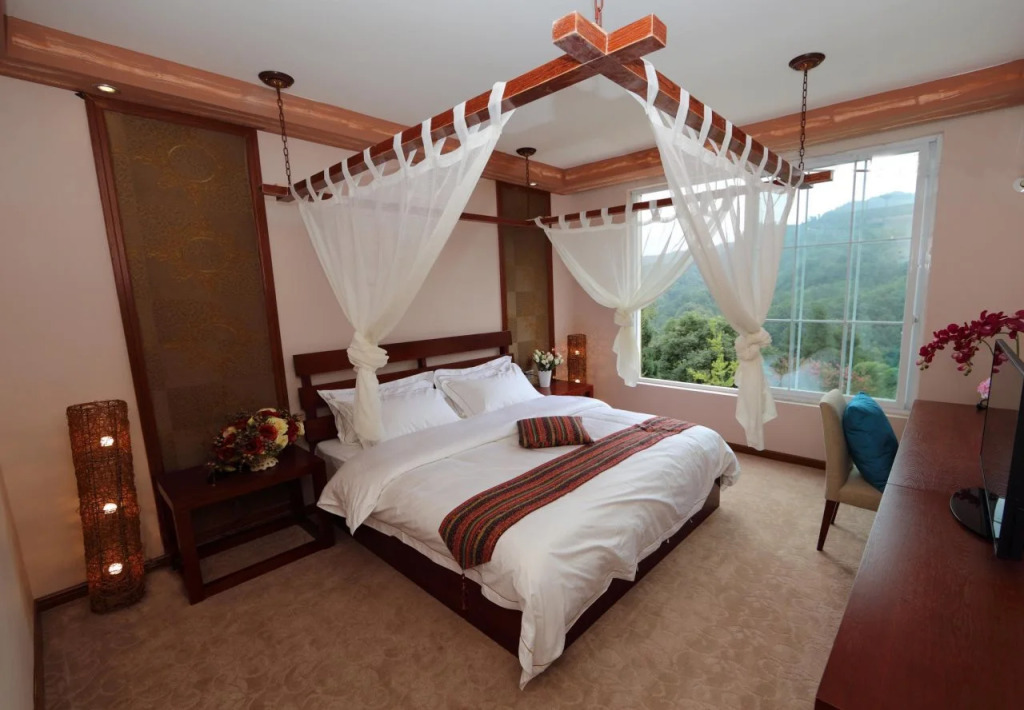 Panshan Tingquan Tuwo Holiday Resort