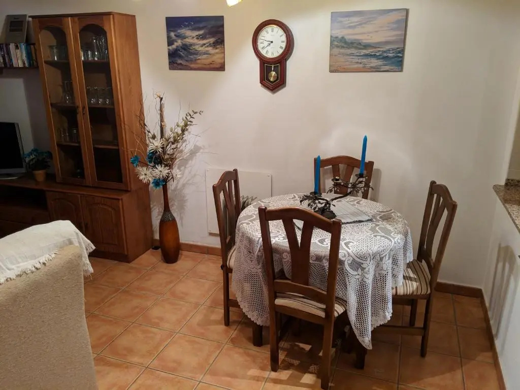 Beautiful 1 bedroom apartment in Roda, Los Alcazares. Larger than average.