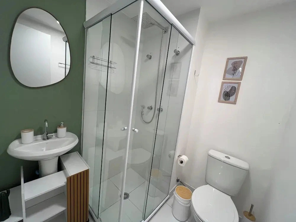 Apartamentos com piscina e academia