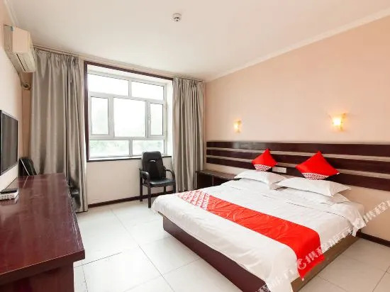Huaiyang Business Hotel