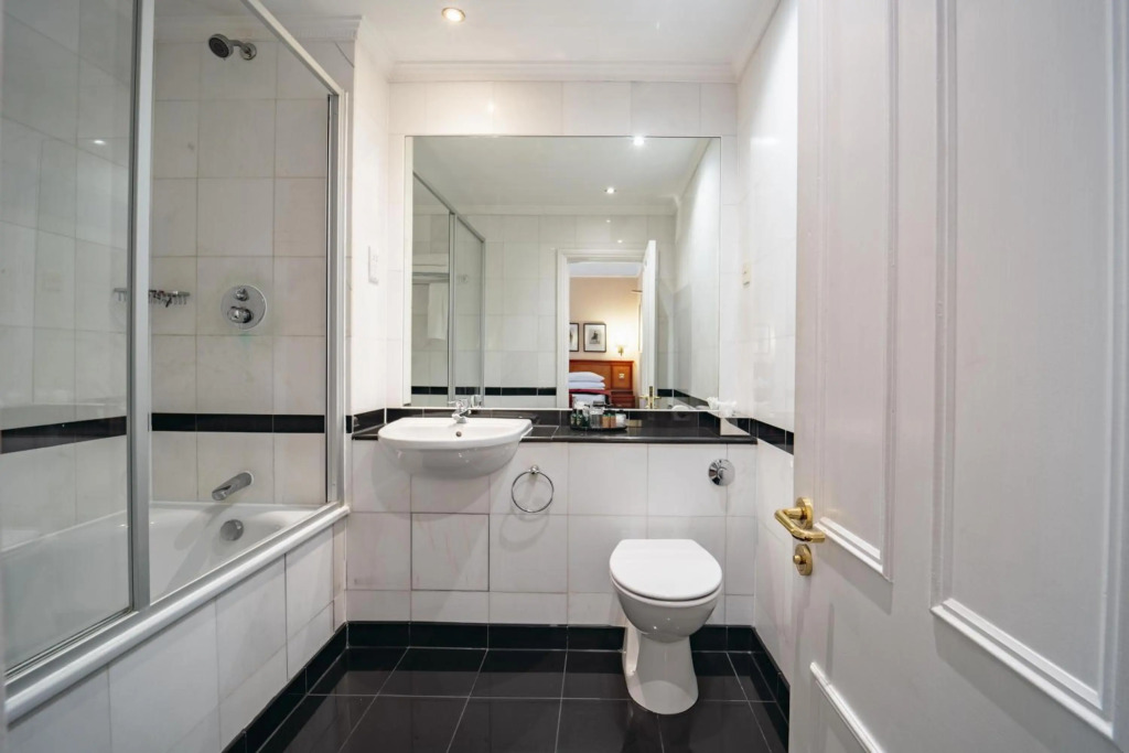 Grange Clarendon Hotel