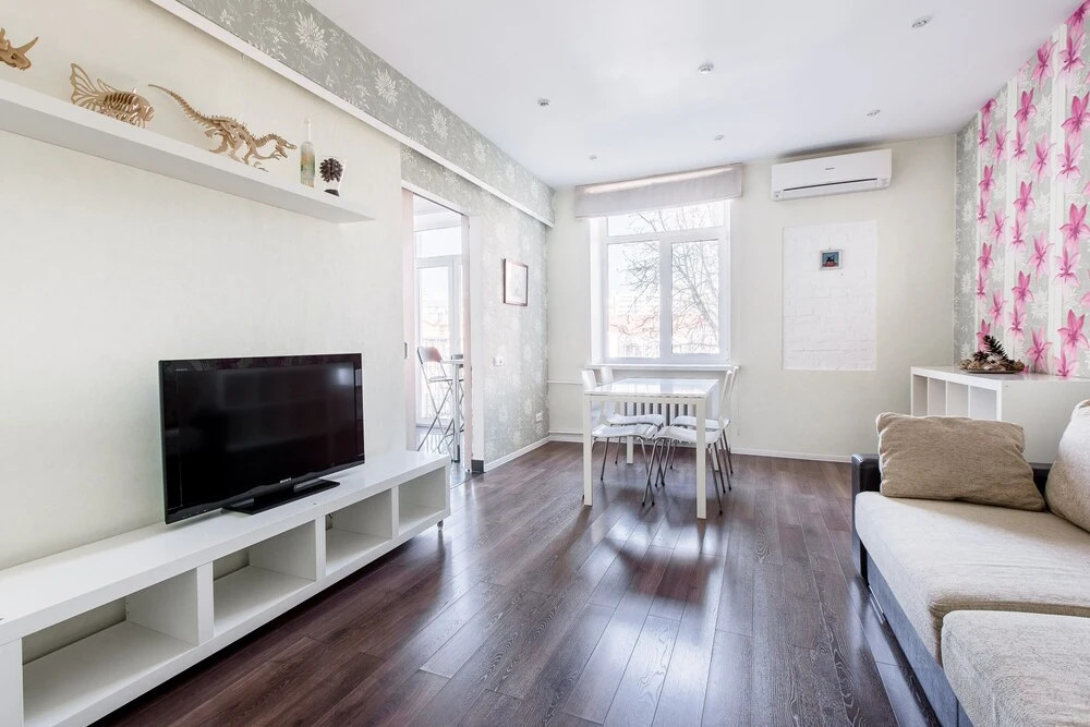 Apartment on Nezavisimosti 44