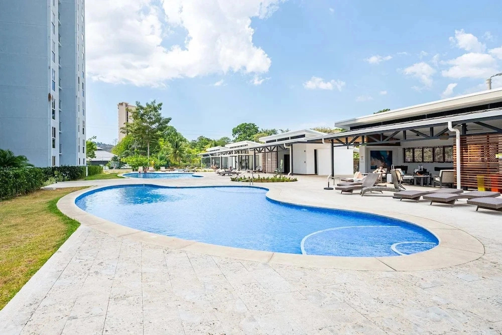 Coastal Art Condo Near Jacó Beach