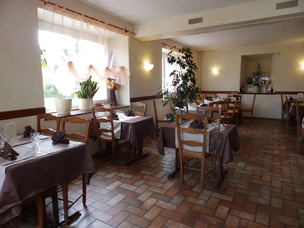 Logis Hôtel Restaurant Les Cévennes