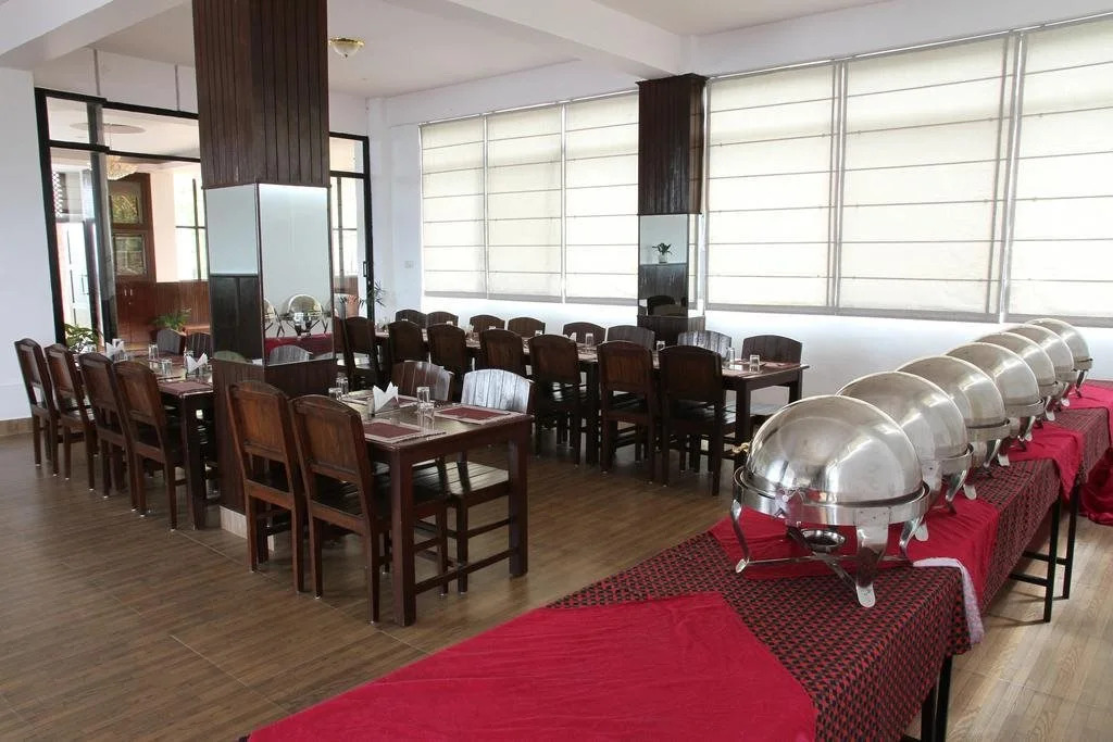Ratna Giri Resort