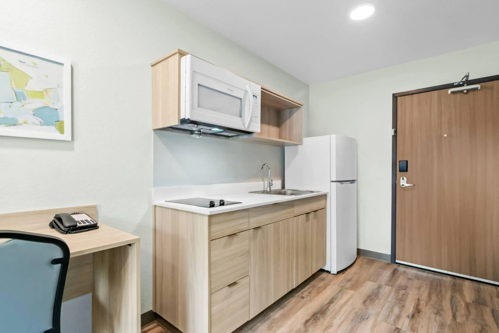 WoodSpring Suites Rogers Bentonville