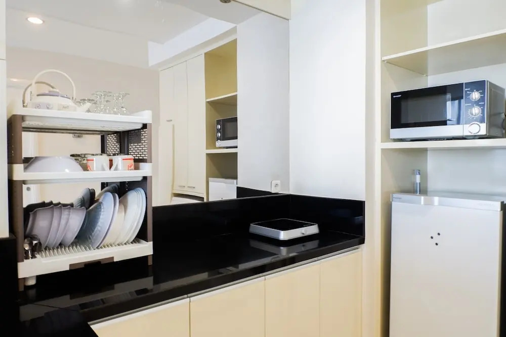 Exclusive 2BR The Via & The Vue Apartment Ciputra World By Travelio