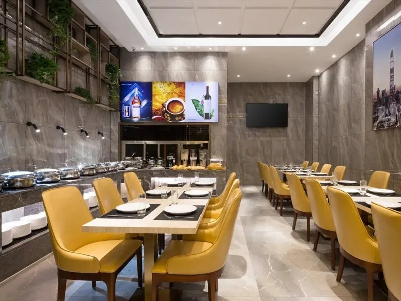 Naive S Hotel