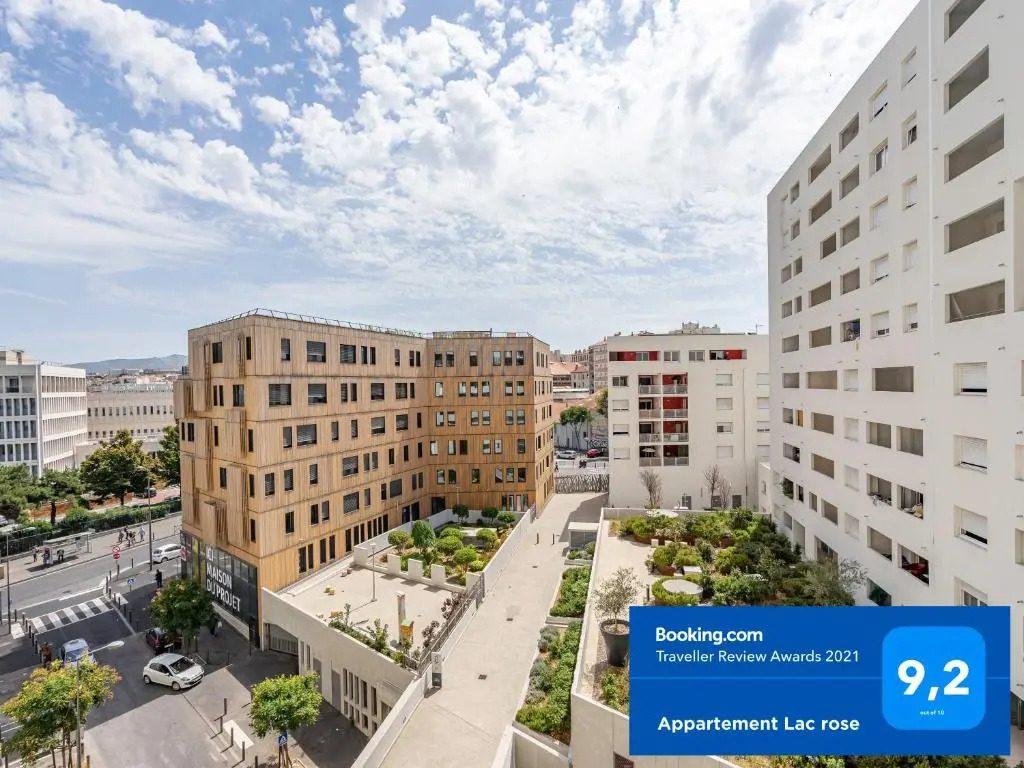 Appartement Lac rose - Parking, Métro, jusqu'à 4 personnes