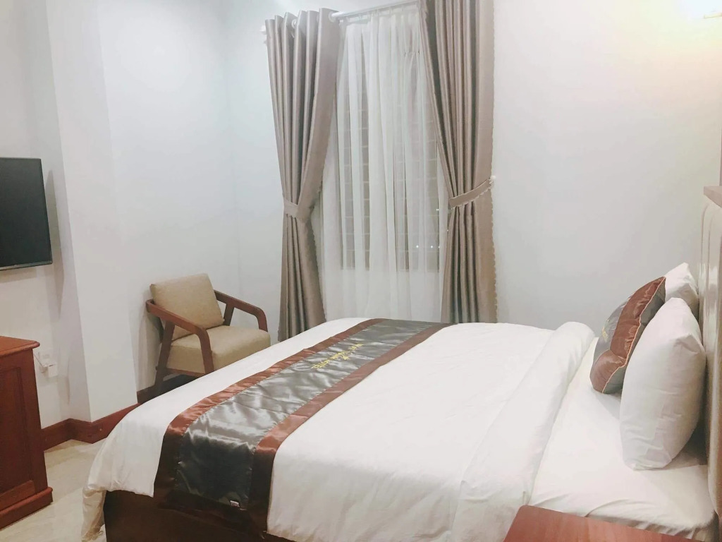 Nhat Thanh Hotel