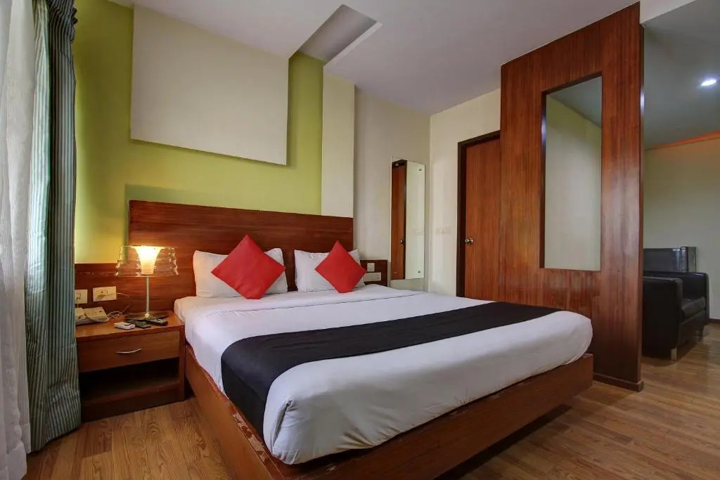 OYO Townhouse 803 Jp Residency