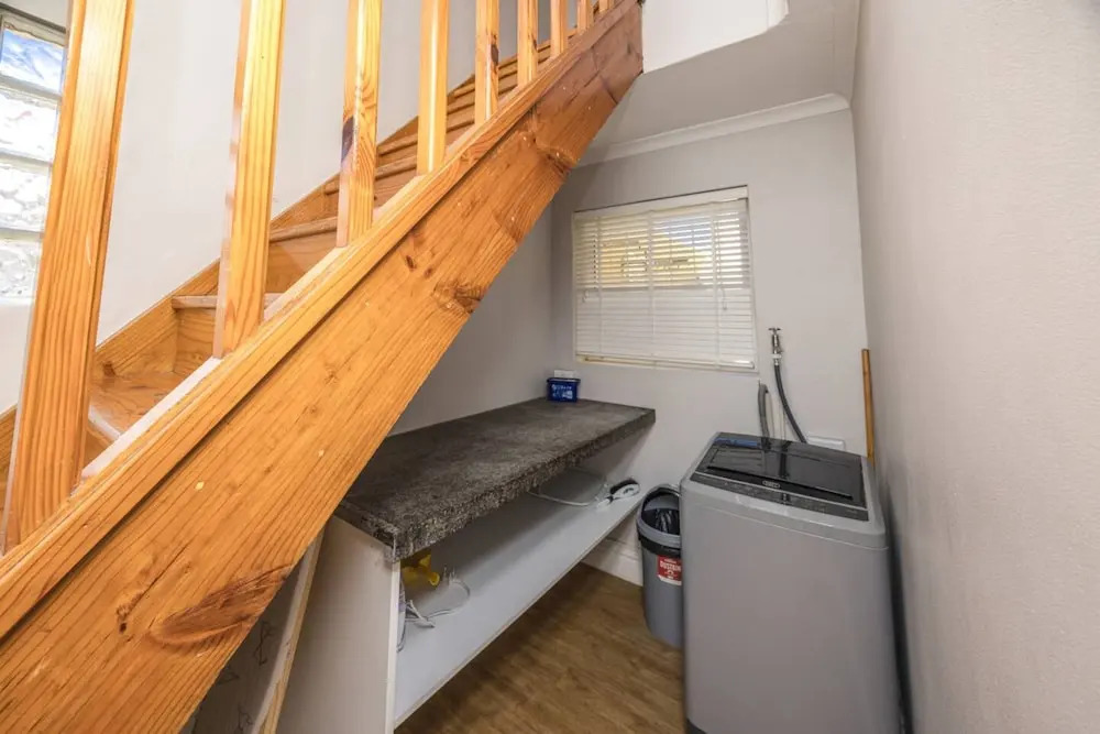 Contemporary 4 Bedroom Home