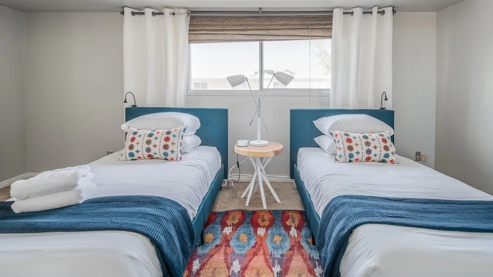 4BR Scottsdale Townhome by Wanderjaunt