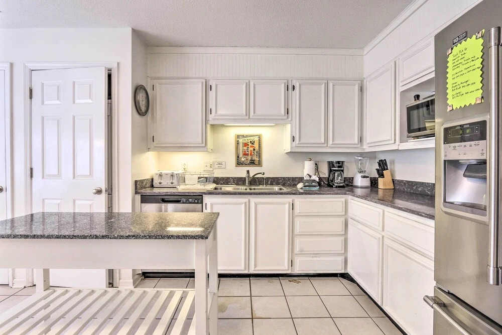 < 1 Mi to Beach: Family-friendly Hilton Head Home