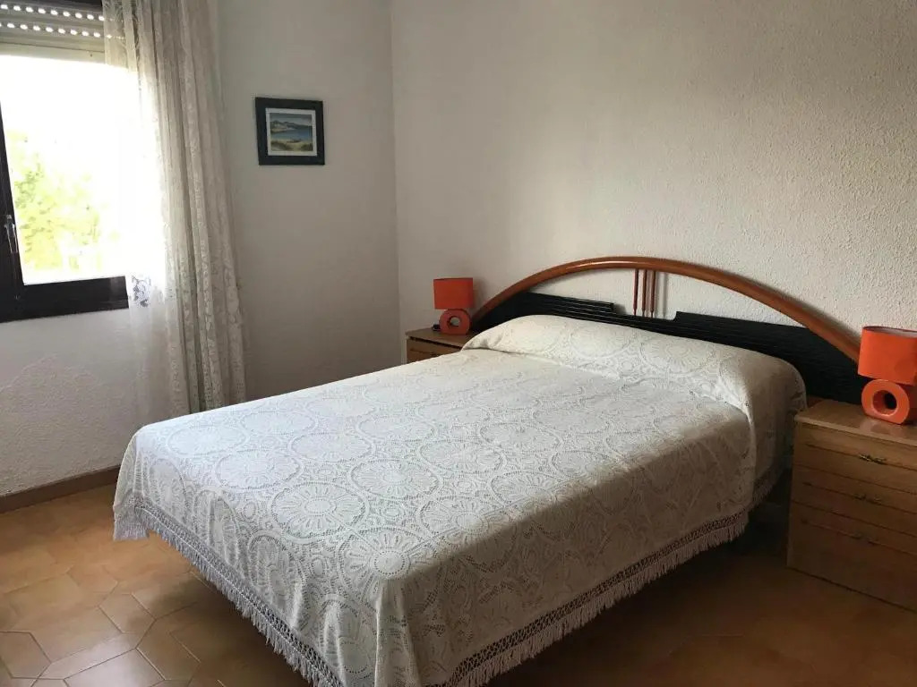 Apartamento situado en 1º linea de playa La Llosa 112B - INMO22