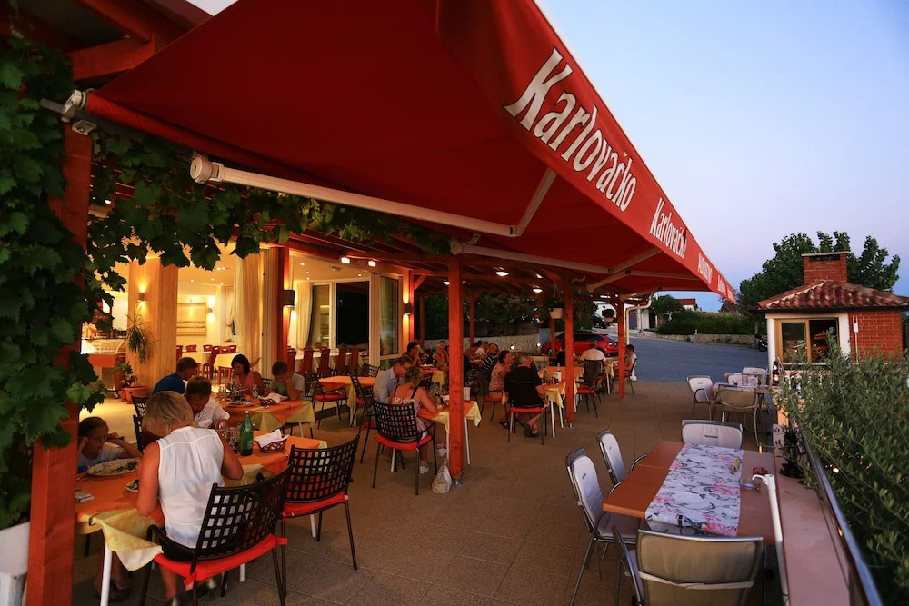 Pension Augustino