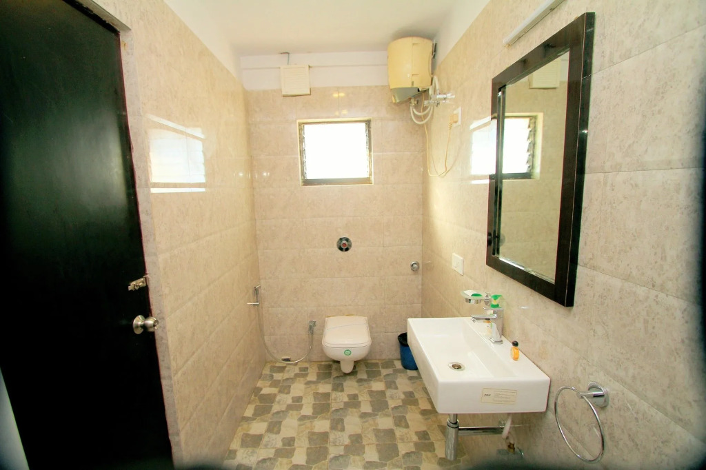 Hotel Crestwood