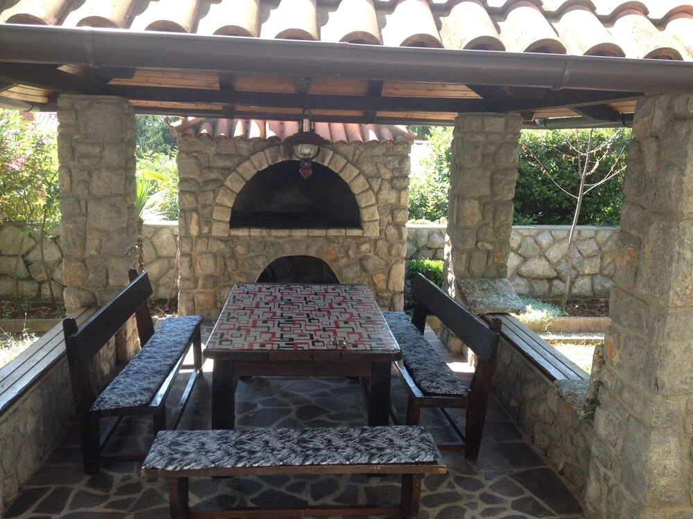 Apartments Bistrovic, Icici, Croatia