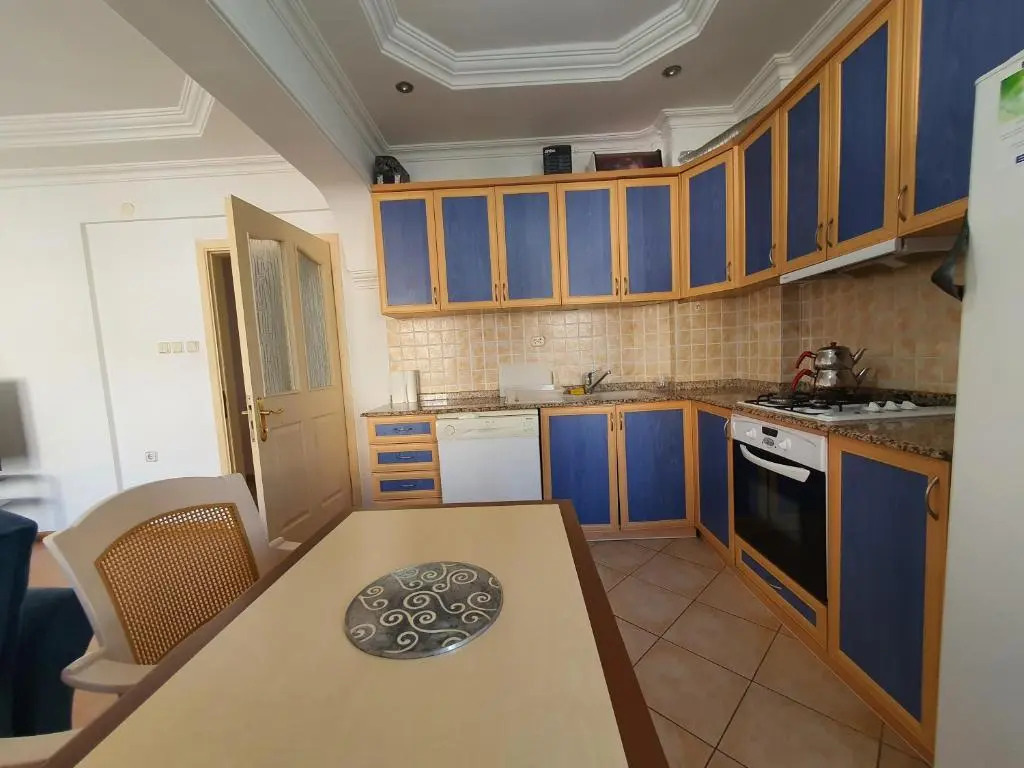 2+1 100m2 2 WC Near sea side 300m 100mbs wifi