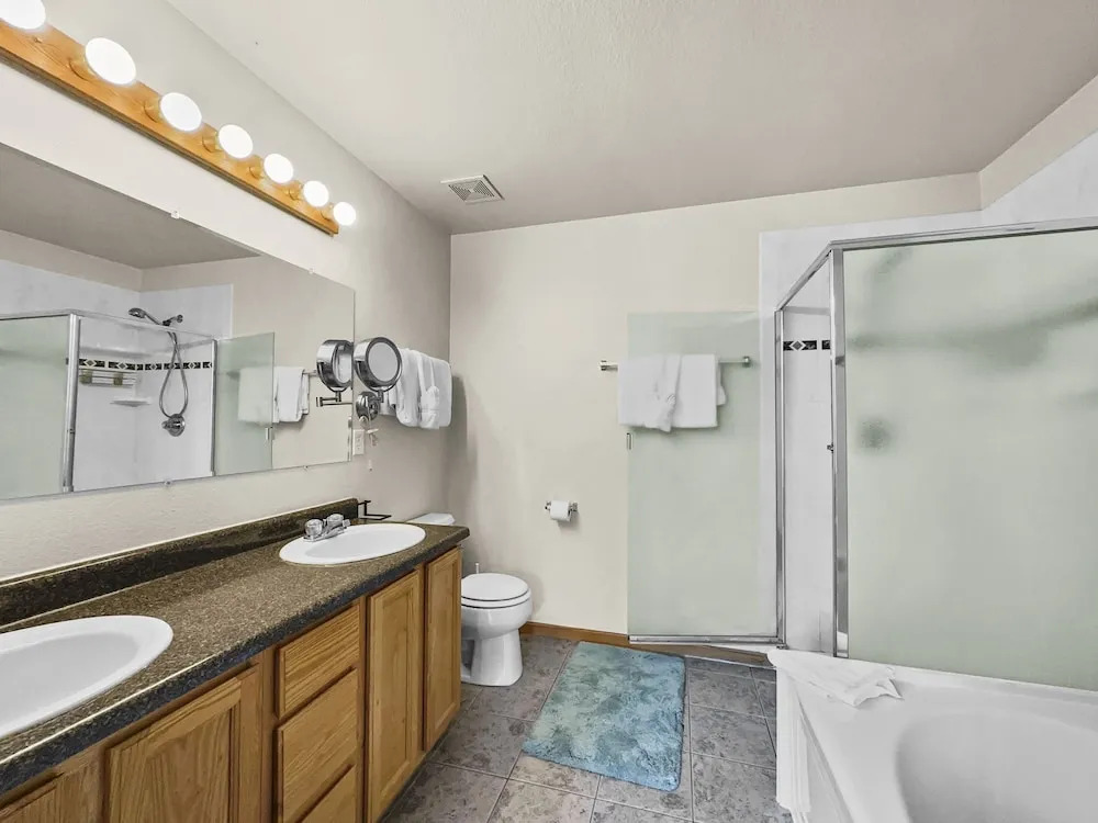 173 Buffalo Drive 3 Bedroom Townhouse by RedAwning