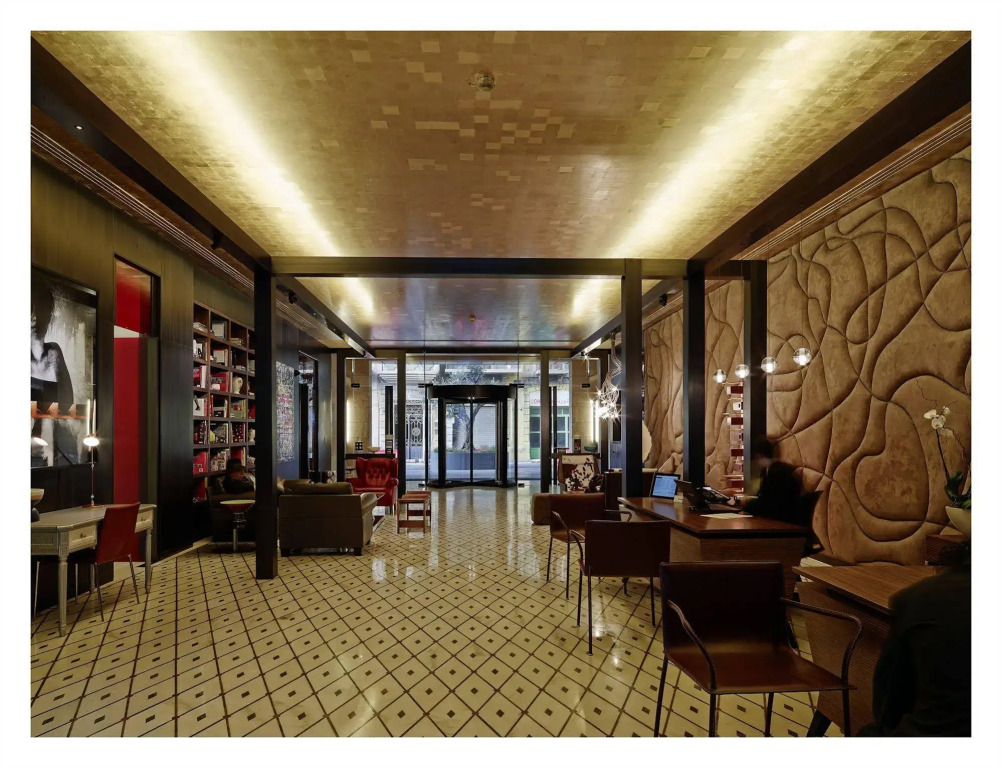Saifi Suites Hotel
